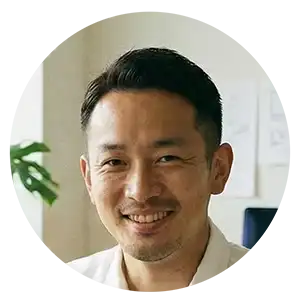 男性の笑顔のイメージ図